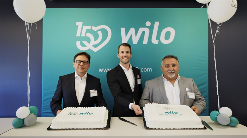 Cake Cutting Mathias Meyers, Daniel Podgorny, Jeff Plaster